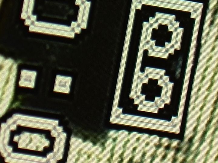 Filmstill: Hinterlegte Nummern